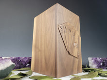 Load image into Gallery viewer, Aces Cremation Urn