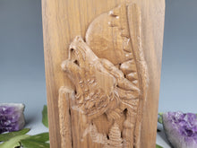 Load image into Gallery viewer, Howling Wolf Cremation Urn