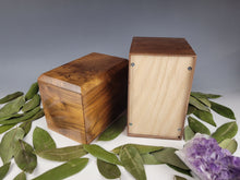 Load image into Gallery viewer, Medium Walnut Urn