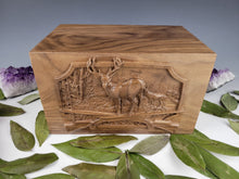 Load image into Gallery viewer, Hunter Cremation Urn