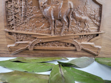 Load image into Gallery viewer, Hunter Cremation Urn