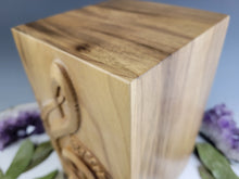 Load image into Gallery viewer, Musical Urn