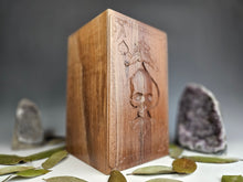 Load image into Gallery viewer, Ace of Death Cremation Urn