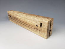 Load image into Gallery viewer, Quilt hanger