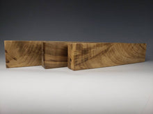 Load image into Gallery viewer, Quilt hanger