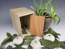 Load image into Gallery viewer, Tree of Life Maple Urn