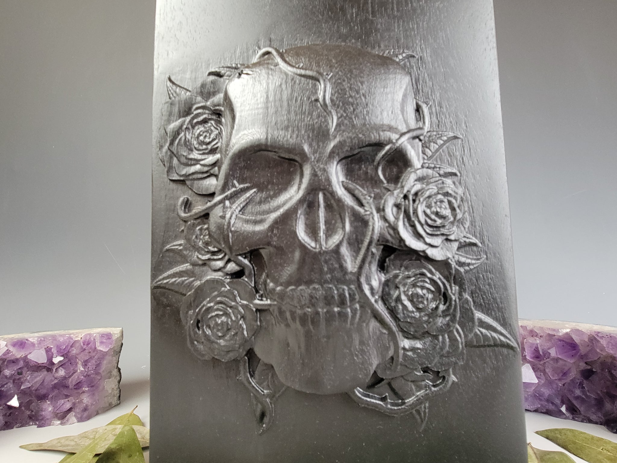 Midnight Black Skull and Roses Cremation Urn – mychalsmyrtle